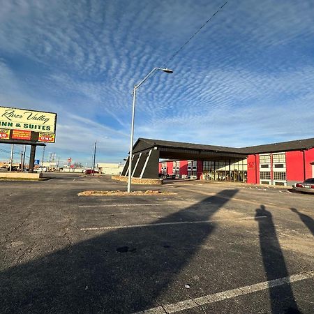 River Valley Inn And Suites By Belvilla Fort Smith Exterior photo